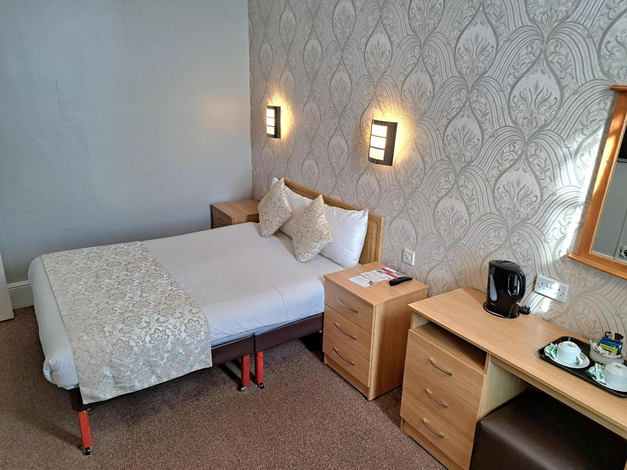 Prince Of Wales Hotel Southport Ngoại thất bức ảnh